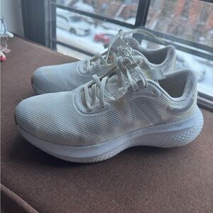 Cole Hann / Zero Grand